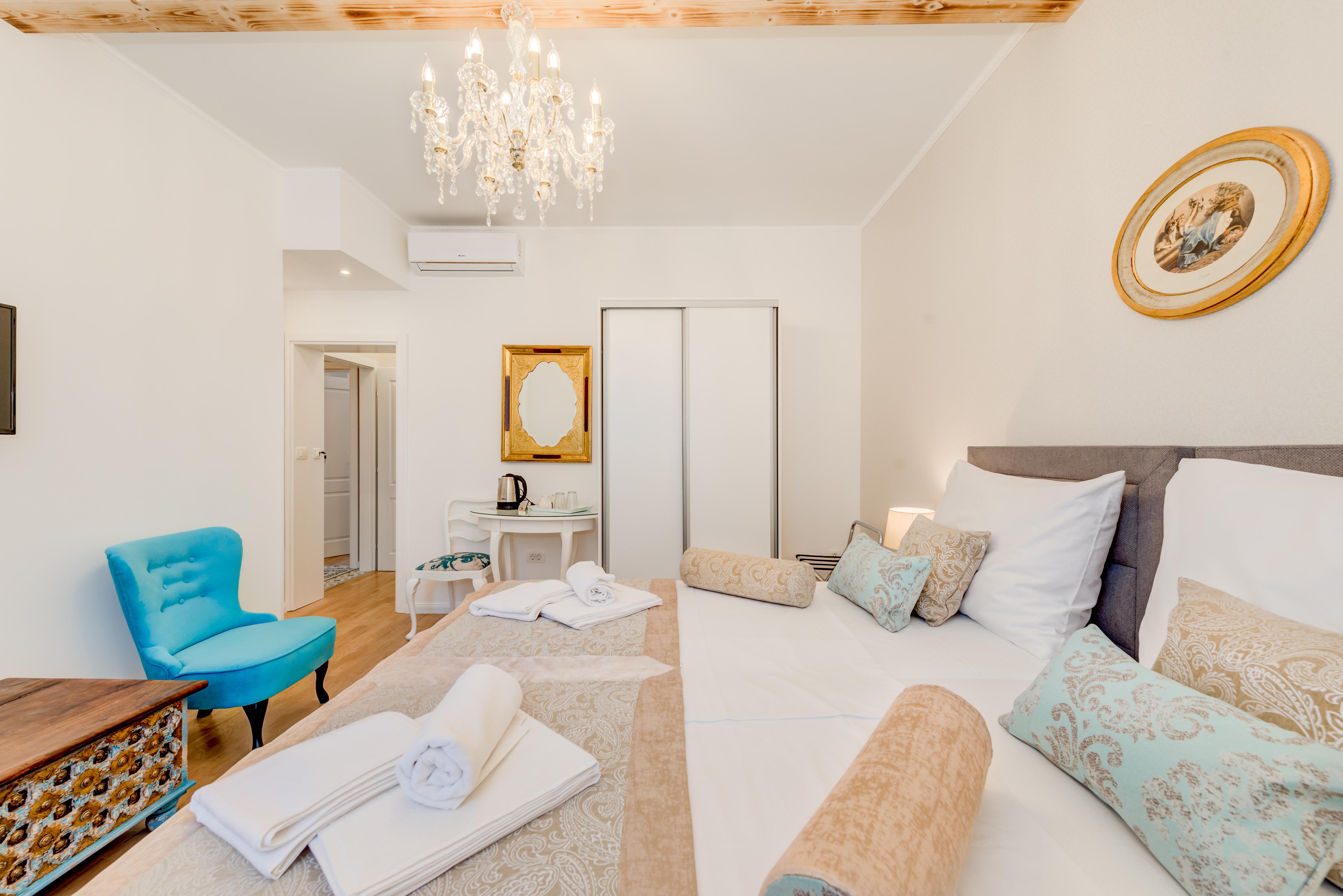 Le Monde Luxury Accommodation Split Buitenkant foto