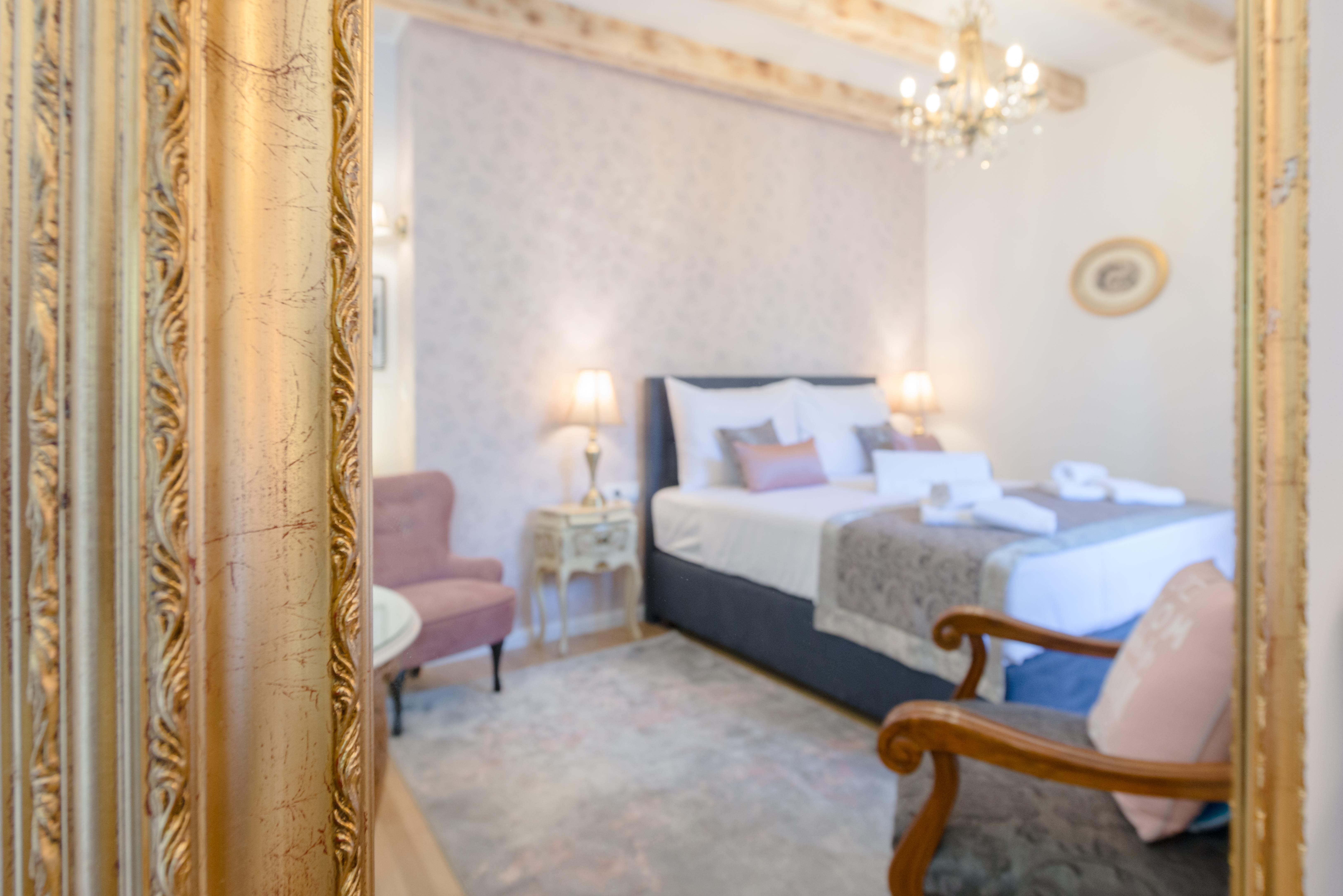 Le Monde Luxury Accommodation Split Buitenkant foto