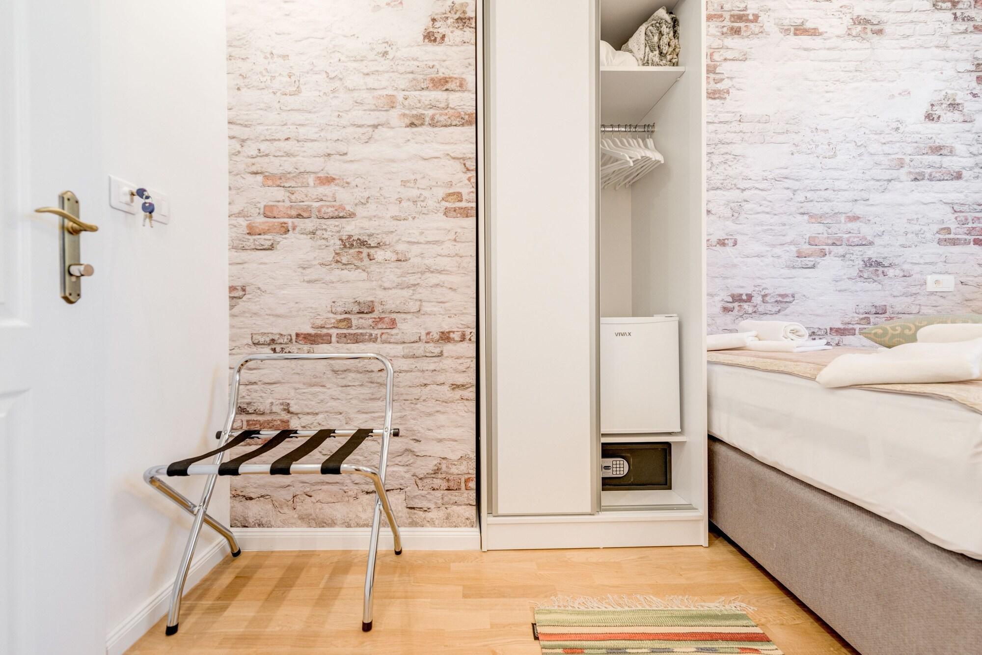 Le Monde Luxury Accommodation Split Buitenkant foto