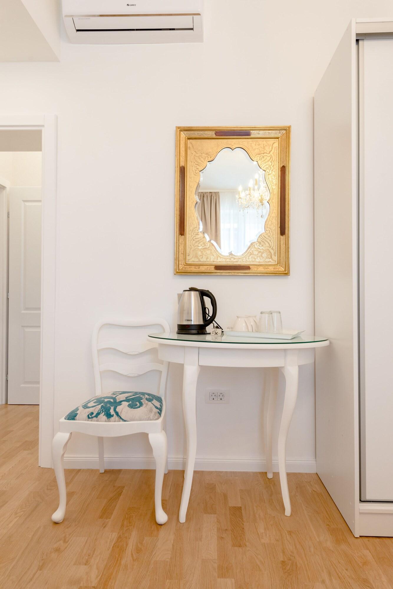 Le Monde Luxury Accommodation Split Buitenkant foto