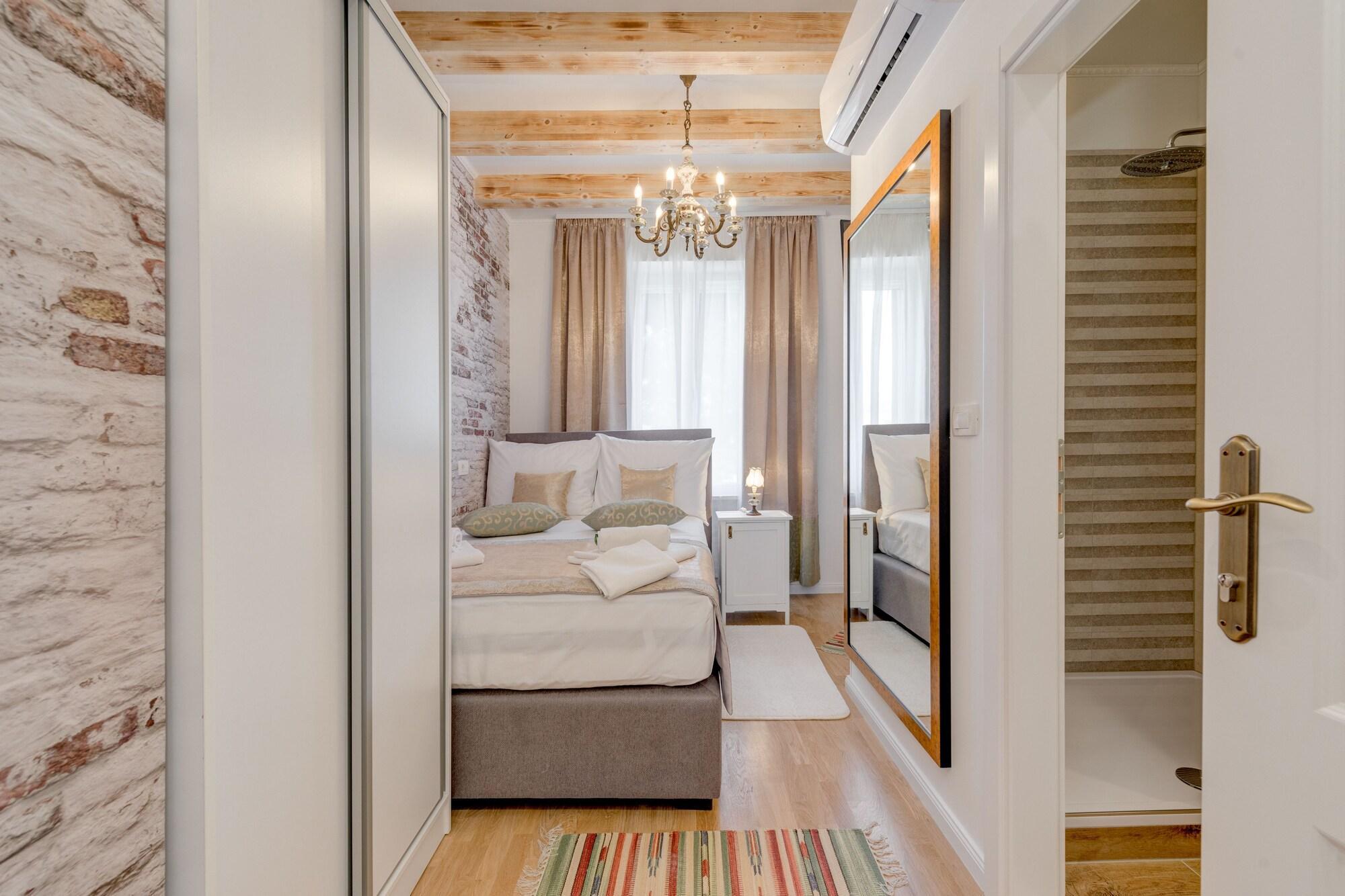 Le Monde Luxury Accommodation Split Buitenkant foto