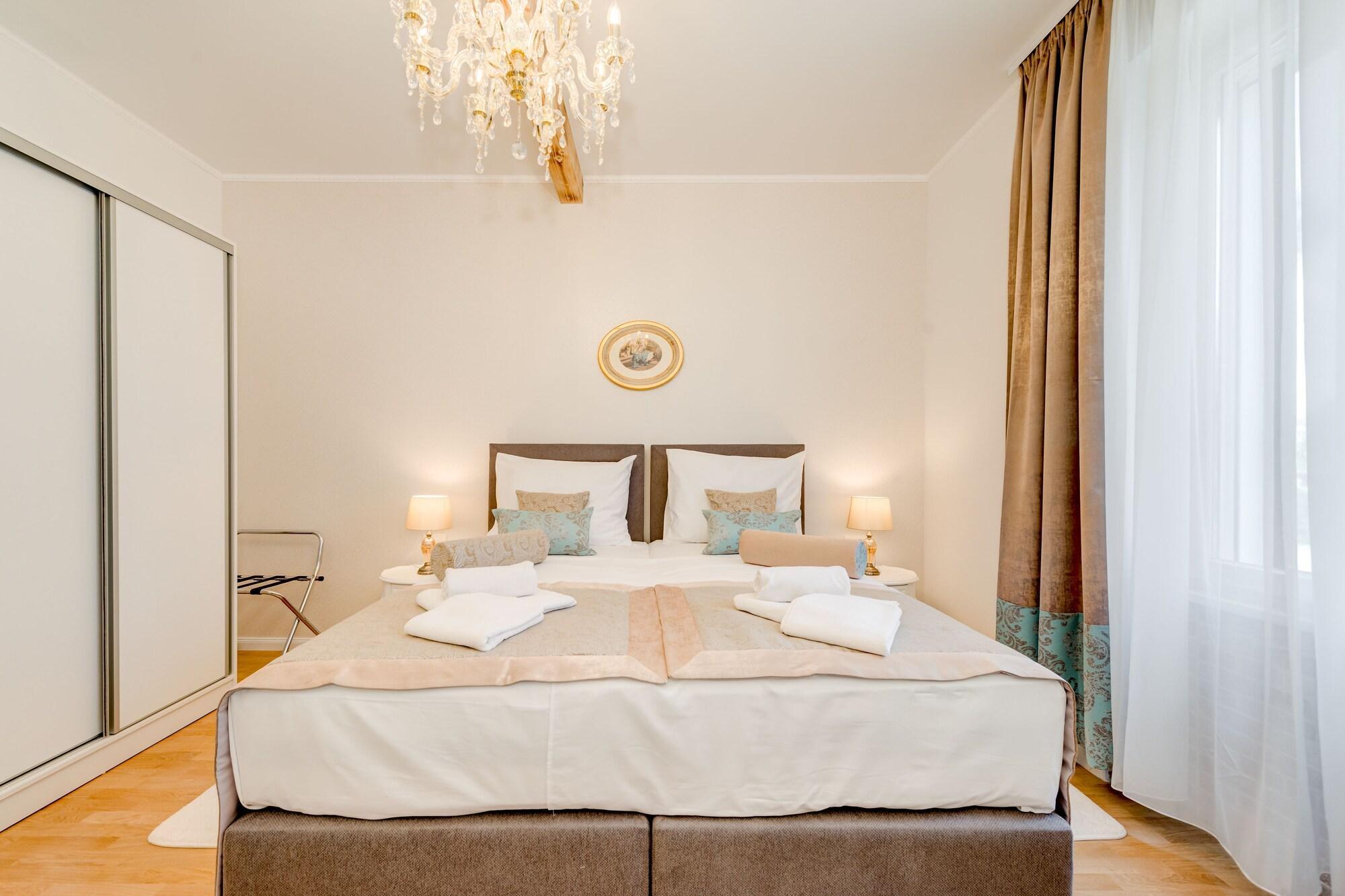 Le Monde Luxury Accommodation Split Buitenkant foto